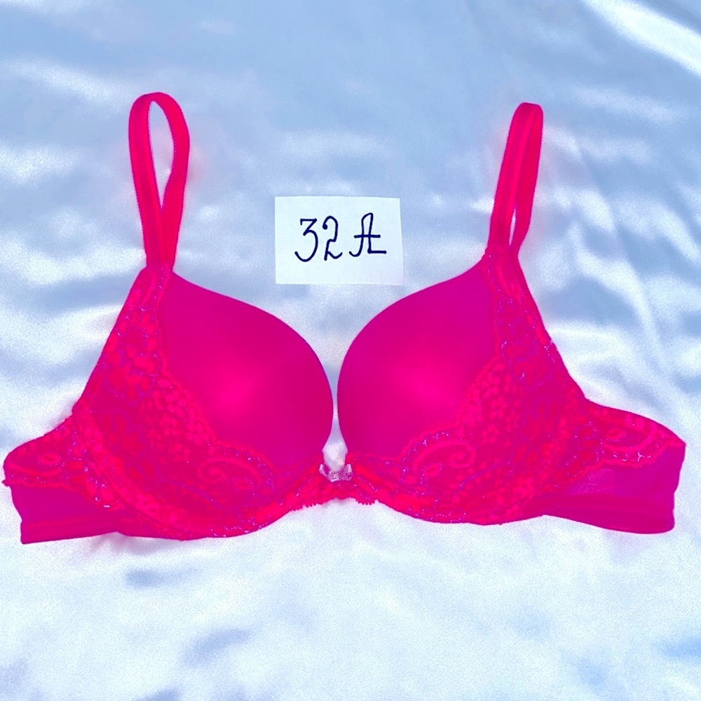 New Victoria's Secret Dream Angels Pink Bra  32A